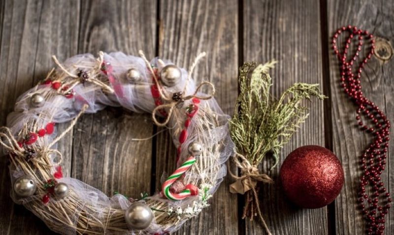 Crafting Fun DIY Projects To Get You in The Spirit of The Season